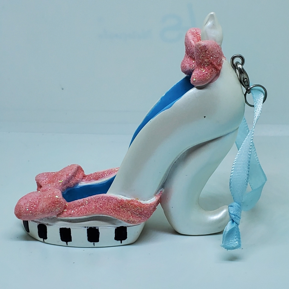 Disney Store Aristocats Marie Shoe Christmas Ornament